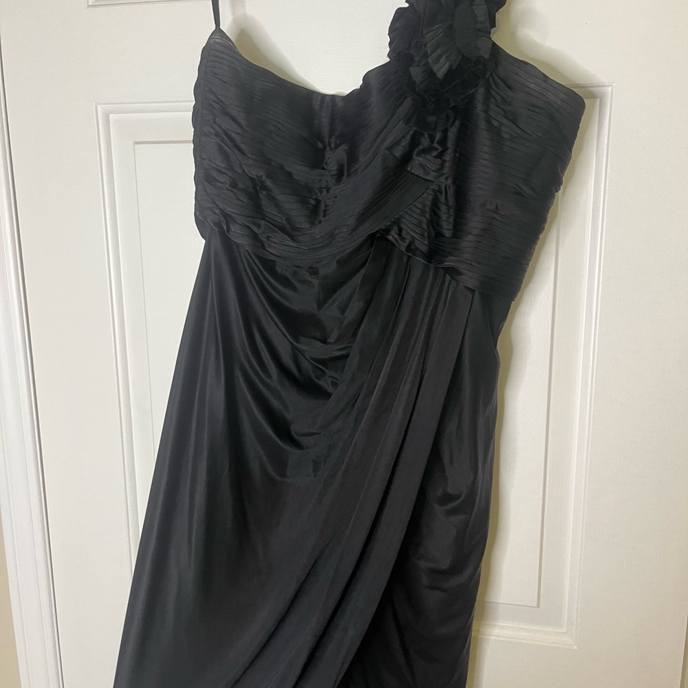 BCBGMaxAzria Black Asymmetrical Ruched One Shoulder Gown
